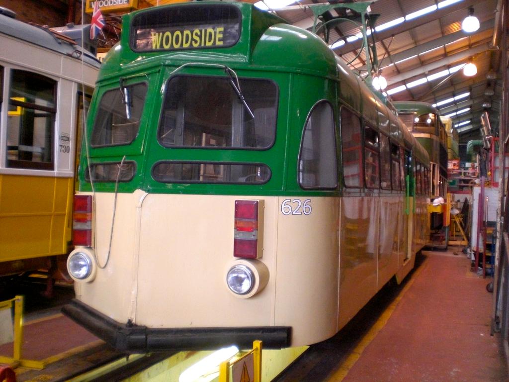 Wirral Transport User SPRING 2013 NEWSLETTER OF THE WTUA ISSUE 1/13 L.Blackpool Tram in Birkenhead Museum could be used on new system C On board Birkenhead 20 R.