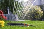 1973-20 AQUAZOOM 250/2 Sprinkler for watering smaller square and rectangular areas.