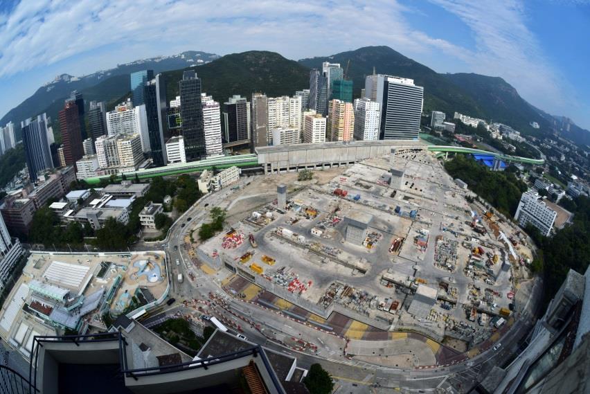 Package 1 awarded to a consortium formed by Road King Infrastructure and Pingan Real Estate Capital in Feb 2017 Ho Man Tin Station Site Presale (as agent for KCRC) The presale of The Spectra (the