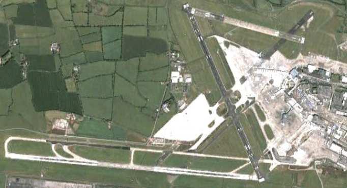 DUBLIN AIRPORT Figure 9: Aerial view of Dublin airport General information Total passengers (2008): 23 500 000 Transfer