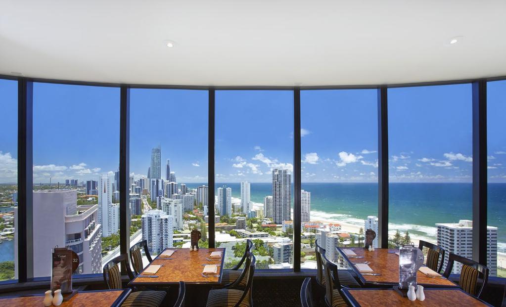 ENTERTAINMENT AND DINING. Four Winds 360 Revolving Restaurant Seating Capacity 120 guests Dine in paradise at Queensland s only revolving restaurant.