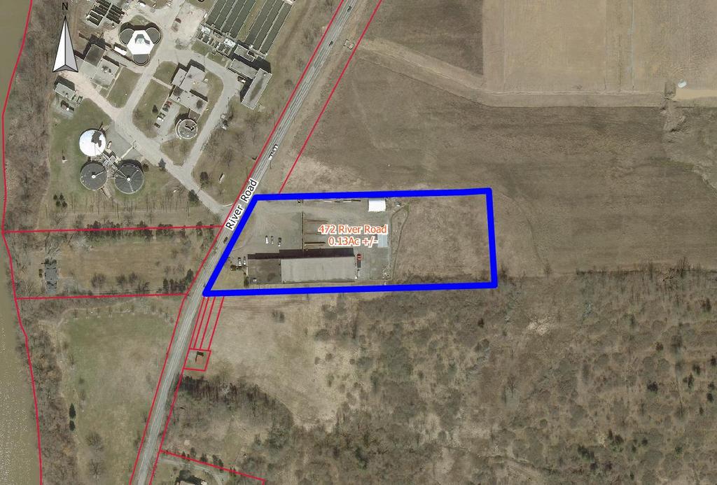 SITE 3 472 RIVER ROAD This 16,000 square foot, 3.36 acre building is in excellent condition.