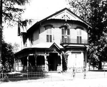 Samuel Ervin family from 1883 to 1991. It is not known whether Ervin built the house.