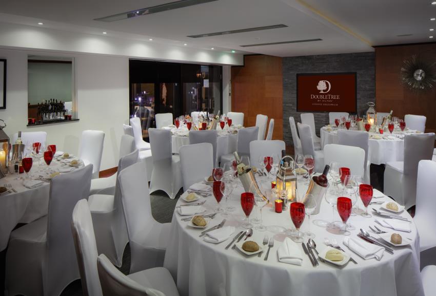 Meetings, events, weddings or private parties to organise, the hosting capacities of this new