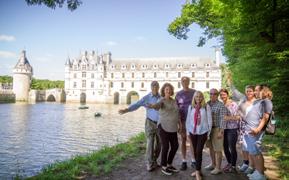 DAY 4: Morning: Amboise Market & Village, Castle Tour, Lunch: VIP Winery Tour at Friend s Estate & Privately Hosted Wine Tasting Lunch Featuring Regional Loire Cuisine & Touraine Wines, Afternoon: