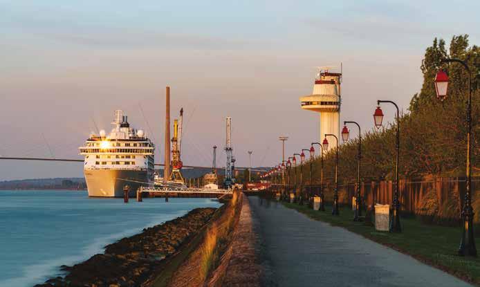 +33 (0)2 3189 0545 HAROPA - Port de Rouen Harbour Master harbourmaster@rouen.port.fr tél.