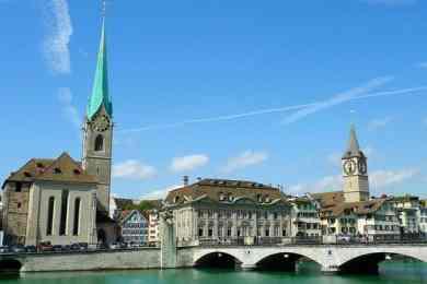 London Rome (13 Nights & 14 Days) 1629 PP Zurich, a global centre for banking and nance. (Breakfast & Dinner).
