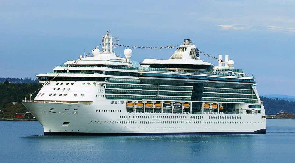 Jewel of the Seas Passenger Capacity: 2,1 Total Crew: 859 Draft: 26.7' Speed: 25 knots (28.8 mph) Refurbished: October 07 Maiden Voyage: May 8, 04 11 9 7 5 3 10 8 6 4 2 Length: 962' Beam: 105.