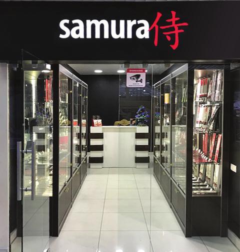 Every day we sell more than 850 SAMURA knives. Customers trust gives us the strength to further improve and develop the brand.