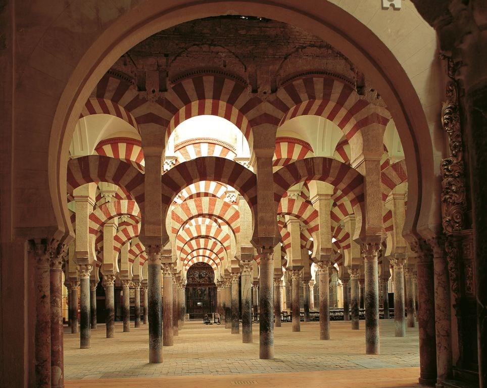 Grand Spain Discovery Tour City of Arts & Sciences (Valencia) The cathedral stands on the site of the Great Mosque of the 12th century.