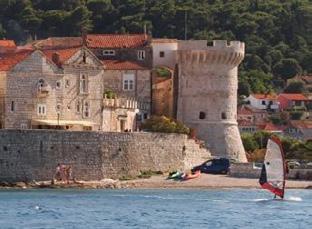 DAY 4 September 23 rd SPLIT HVAR (B, L) This morning we cruise towards the next destination the island of Hvar with a swim stop along the way.