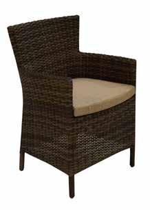 This willow faux wood aluminum frame showcases a Chippendale design and is complimented with durable Sunbrella Cast