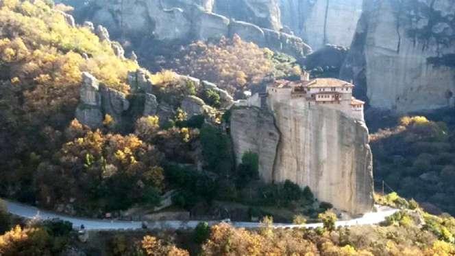 A lecture dedicated to the importance and value of Meteora was conducted by dr. Ioannis Manolis from the Hellenic National Commission for UNESCO.