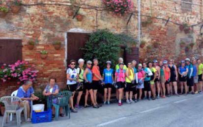 30 pm the tour commences at 6.30 pm with a meeting with the tour leader followed by dinner. Day 2 (Sun): Mantova You will be issued with your rental bikes today.