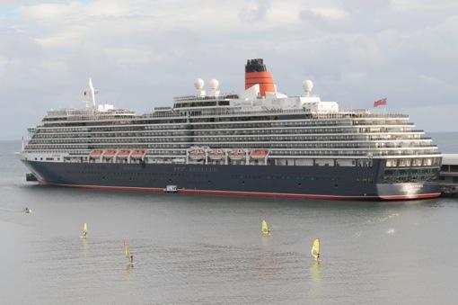 m/s Queen Elizabeth, Cunard Cruise Line Ballast