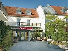 at/hotel-salzburg-west/en/ MUNICH: ARCADIA HOTEL Address: Freisinger Str.
