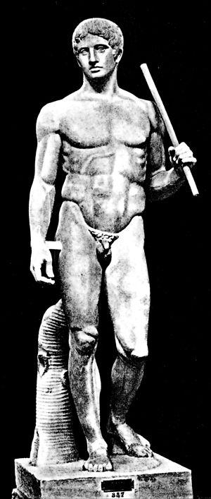 Famous art (cont.) An early example of contrapposto styled art made by Polykleitos.