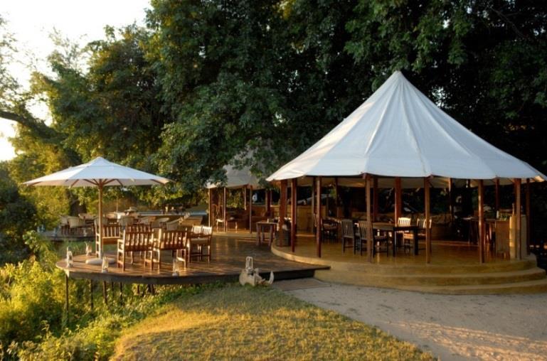 Page 2 Sausage Tree is situated on a gorgeous stretch of the Lower Zambezi River,