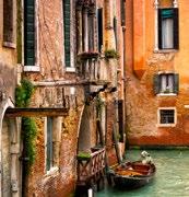 highlights including the Arena as well as Romeo and Juliet famous balcony Transfer by water taxi to Venice hotel Have dinner at a local restaurant Overnight accommodation in Venice DAY 4 Guided