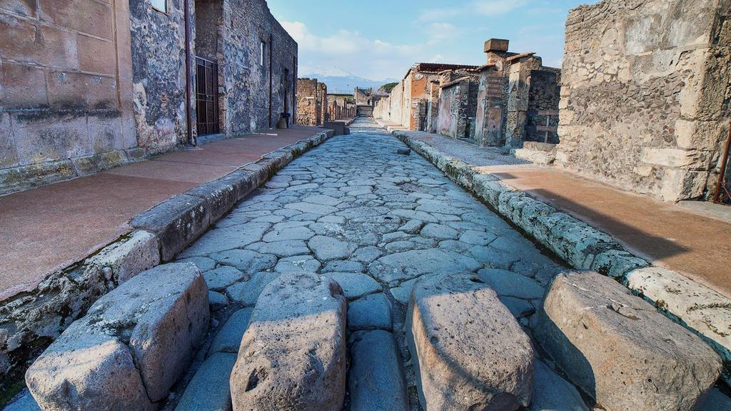 Day 2 Pompeii Since 79 A.D., Pompeii lay buried and forgotten until the 18th century.