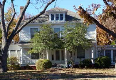 71 504 Prairie Avenue Built about 1905 by John Albert Bryan and his wife, Dorothy Ophelia Powell Bryan, this two story Colonial revival home features a two-story hipped roof with hipped dormer,