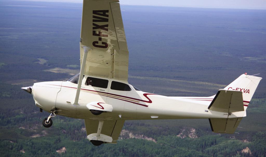 Requirements Recreational Pilot Permit Age:16 Minimum: 25 hours Flight* Prerequisite: None Recreational Pilot Permit training is available for students age 14 and older for a student pilot permit