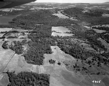 Aerial of route of interstate east of Clyde Pond (looking north) The aerial photograph below were taken