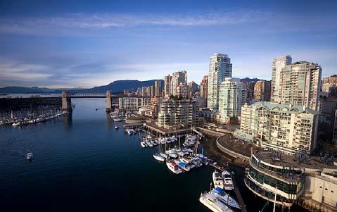Tour Code GCH4 Alaska & Canada Fall Tour August 2014 Fri 1: Vancouver - arrive into Vancouver and transfer to our hotel.