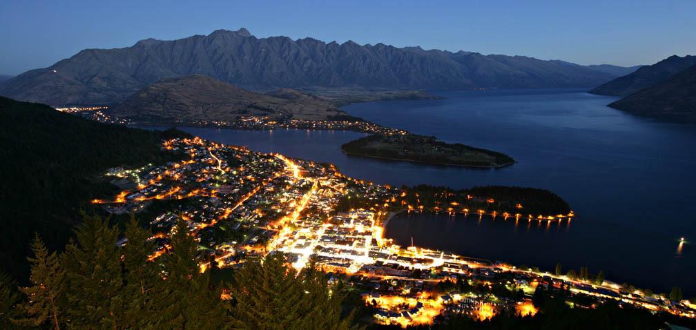 6 Breakfast Clinical Discussion Date : Friday 3 October Time: 7 am Venue: Copthorne Hotel & Resort Queenstown Lakefront (opposite the Conference venue) Audience: Upper GI