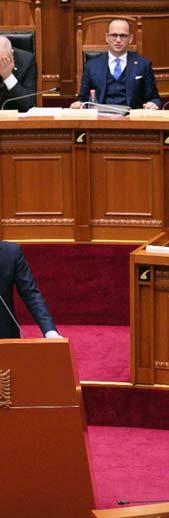 Vasili shprehet se Komisionet Parlamentare përgjegjëse nuk e kanë marrë në shqyrtimin nismën e LSI për koncesionet, një projektligji i dorëzuar në Kuvend në vitin 2016, por që ende nuk është hedhur