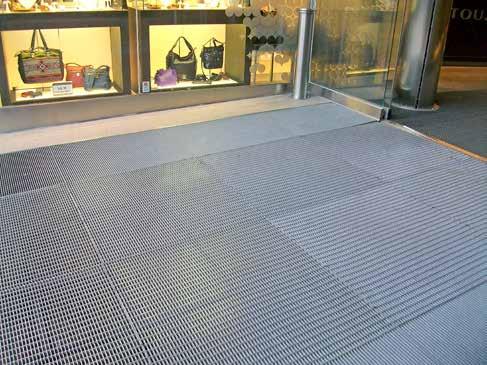 Type A entrance gratings in selected sizes are kept in stock.