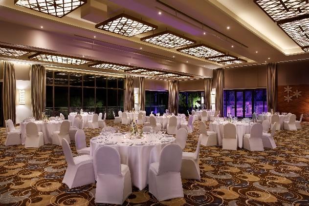 Meeting and Weddings Facilities Three function spaces including a ballroom with panoramic views of the golf course, ideal for productive meetings, elegant events and unforgettable