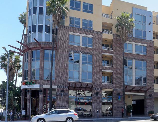 property highlights > Second generation fully-built out restaurant > A+ quality improvements including in-wall fireplace > Dedicated covered outdoor patio seating > Co-tenants include 9021Pho, EVO