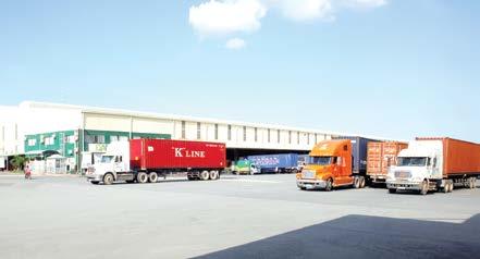 Đối với vùng kinh tế trọng điểm phía Nam, lượng hàng container xuất nhập khẩu chiếm đến 80% của cả nước, các ICD ở đây đã nối kết được với hệ thống cảng TP.