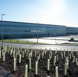 A RARE OPPORTUNITY IN AN EXCEPTIONAL LOCATION Logistics North is the North West s largest live logistics and manufacturing development: 4 million sq ft of employment space across Occupiers include
