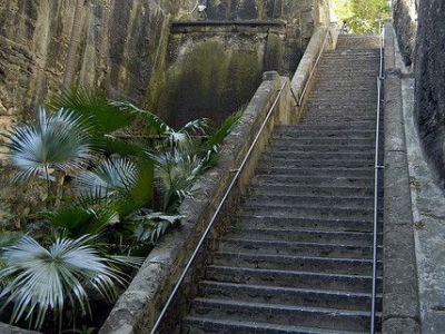 Address: Elithabeth Street, Nassau, Bahamas Image Courtesy of Wikimedia and BrokenSphere B) Queen's Staircase Queen's Staircase was built by slaves to honor Queen's Victoria help in the abolition of