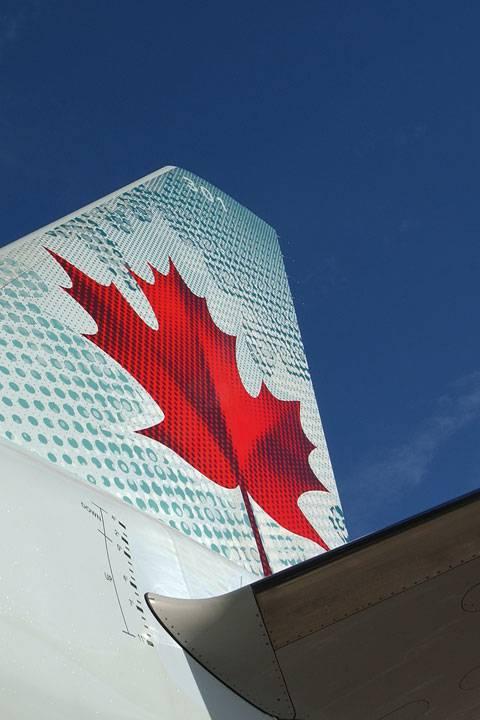 Agenda About Air Canada Building a Stronger