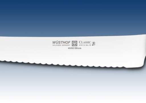 Types of blades The blade with the serrated edge The serrated edge allows an easy, crush-free cut through any food with a firm, crusty exterior and a soft interior.
