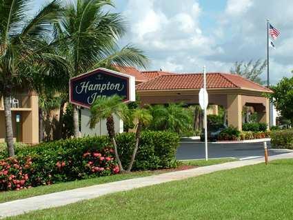 Palm Beach Gardens, FL 33410 Fairfield Inn and Suites Jupiter Rate: $109/night + tax, $119/night + tax Distance to fields: Roger Dean 4.9 miles/santaluces 30.