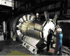 Prvi put se Wellsova turbina ugradila na probnoj elektrani na talase LIMPET, i to 1991., na škotskom ostrvu Islay, slika 2.80. Prvi prototip koji je ugra en 1991., imao je snagu 75 kw, dok je 2000.