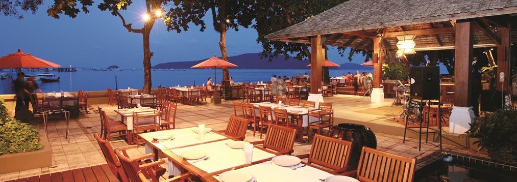 As one of the oldest restaurants in Phuket, Kan Eang shares the destination s best qualities; luxury and beauty that is