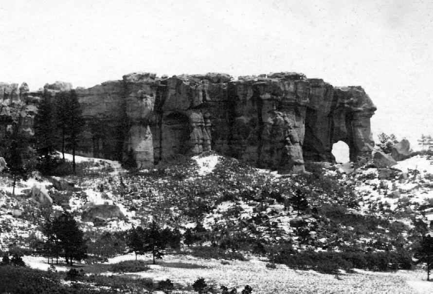 Photos (Courtesy of The Vaile Museum) 1. Elephant Rock, 1895 2.
