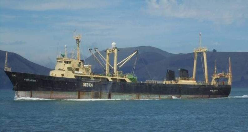 The Ministry of Primary Industry of New Zealand had to pay for a clean up crew to fumigate the ship in addition to the 222 $ a day in berthage fees.