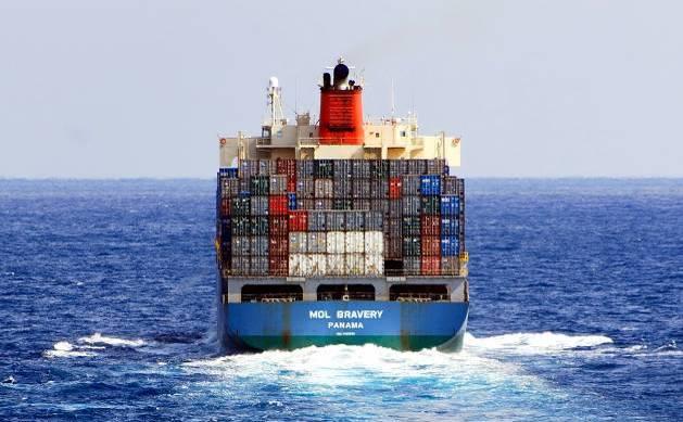 MOL Bravery (ex-alligator Bravery). IMO 9101596. Container ship, 2852 teu. Length 245 m, 15,755 t. Panamanian flag. Classification society Nippon Kaiji Kyokai.