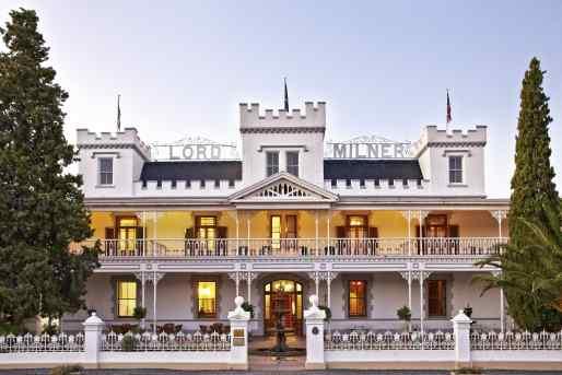 QUICK FACTS MATJIESFONTEIN Great Karoo, Western Cape 3 star heritage site hotel and offers Rooms 4 singles; 96 doubles Conference meetings up to 90 pax Weddings up to 120 pax Driving distance from
