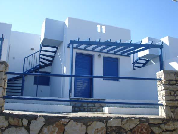 Loutra - Frixos Price: 139 500 Euros Property ref. RE011 A brand new 66 m² semi-detached house, in a small complex of 6 other houses. The property has a large 80 m² communal pool, parking and garden.