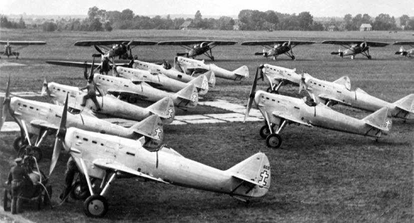 , lėktuvai ANBO-41); 2) 6-oji eskadrilė (įkurta 1932 m., lėktuvai ANBO-41 ir ANBO-IV); 3) 8-oji eskadrilė (įkurta 1938 m., lėktuvai ANBO-IV). IV.