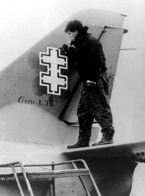 vasaris Pirmųjų skraidymų su L-39C metu.