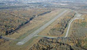 1995 m. gruodžio 24 d. Pirmoji aviacijos bazė su visais lėktuvais persikraustė į Šiauliuose esantį Zoknių aerodromą. Kazlų Rūdos aerodrome 1994 m. gegužės 2 d. 2000 m. birželio 30 d.