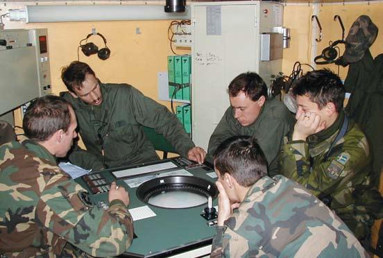 KOP Oro gynybos batalionas Priešlėktuvinės ir priešraketinės apsaugos priemonės skiriamos kovai su priešu, keliančiu grėsmę valstybės teritorijai iš oro.